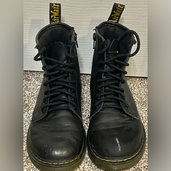 Doc Martens Air Wair 1460J Black Combat Boots Size Kids US 2 - Picture 3 of 7